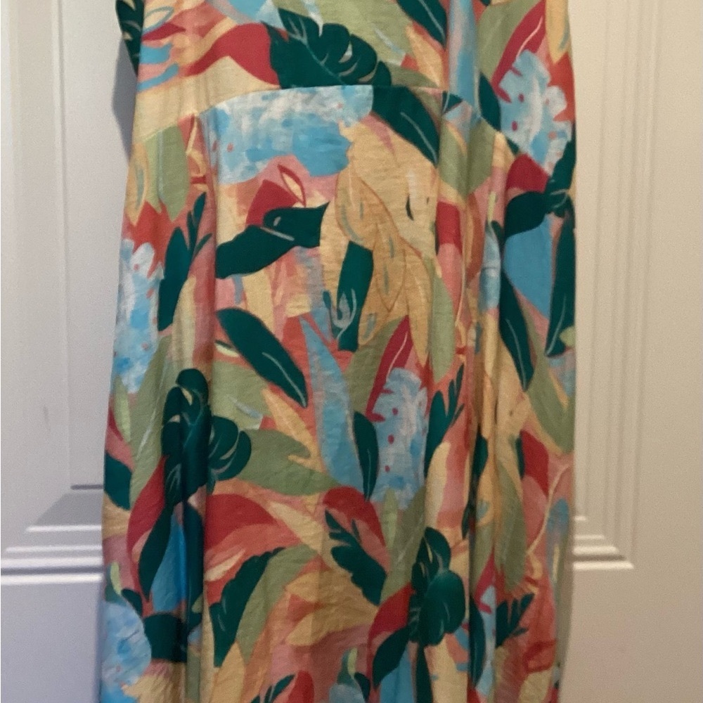 Tropical Leaf Maxi Dress in Multicolor made in Italybrand new